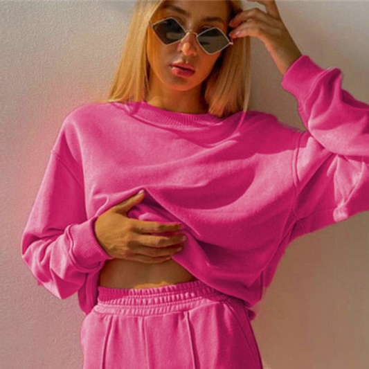 Women’s Tracksuit – Crew-Neck Sweatshirt with Matching Joggers