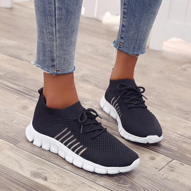 Women’s Lightweight Knit Sneakers – Breathable Lace-Up Trainers with Flexible Segmented Sole for Everyday Wear