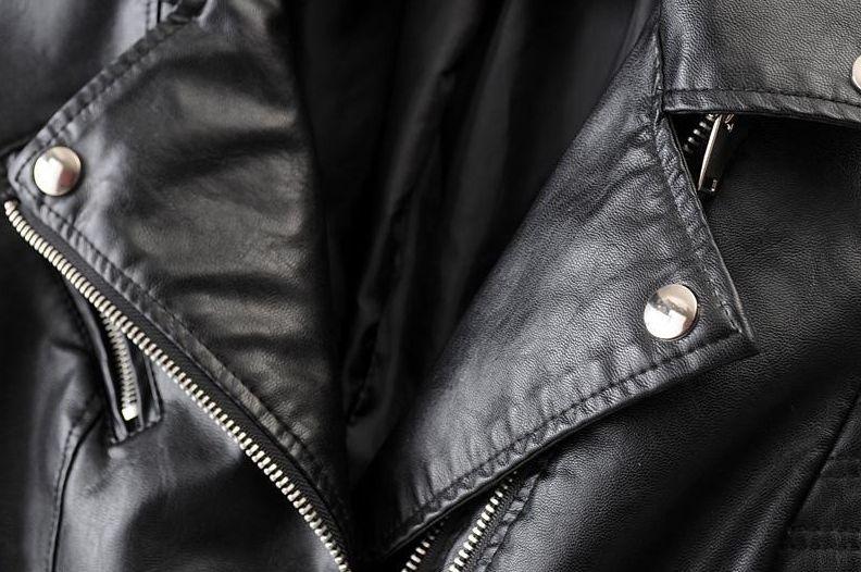 Women’s Slim-Fit Leather Biker Jacket – Quilted Zip-Up Moto Layer for Smart Casual Styling