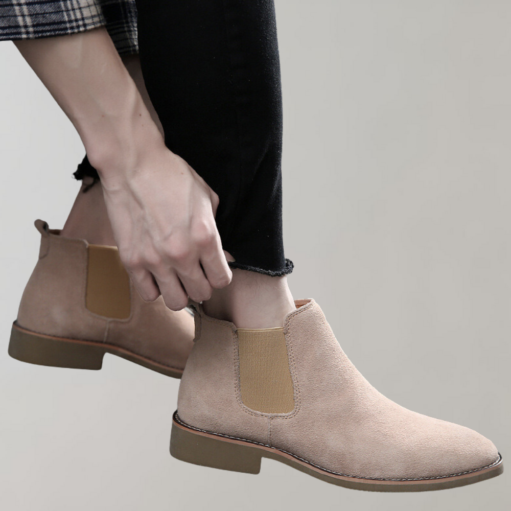 Men’s Suede Chelsea Boots – Sleek Ankle Design with Elastic Side Panels and Low Heel