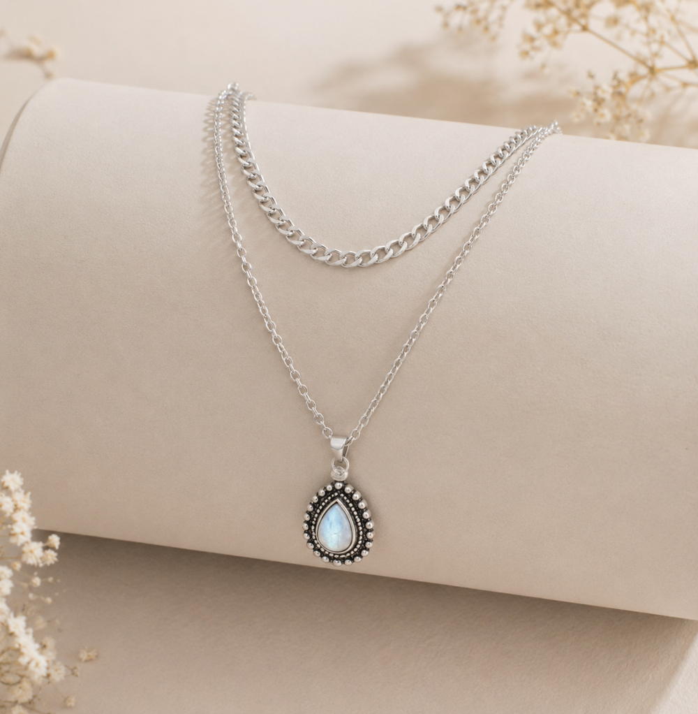 Women’s Layered Water Drop Pendant Necklace – Silver-Tone Double Chain with Teardrop Detail for Boho Everyday Wear