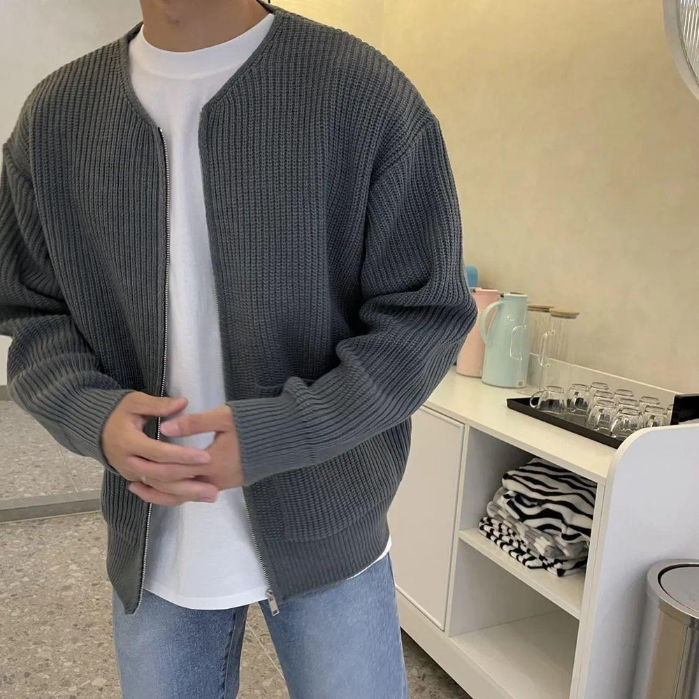 Men’s Soft Knit Zip-Up Cardigan with Pockets – Modern Layer for Work and Weekend Wear