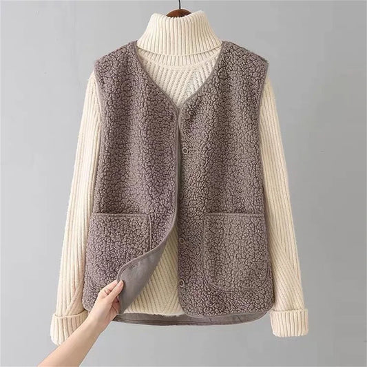 Women’s Teddy Fleece Gilet – Button Front with Patch Side Pockets