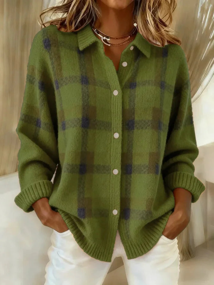 Women’s Relaxed Button-Up Knit Shirt – Collared Layer for Autumn and Winter