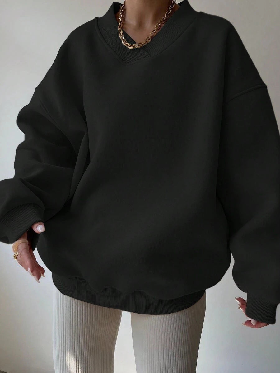 Women’s V-Neck Oversized Sweatshirt – Relaxed Drop-Shoulder Pullover for Modern Everyday Styling
