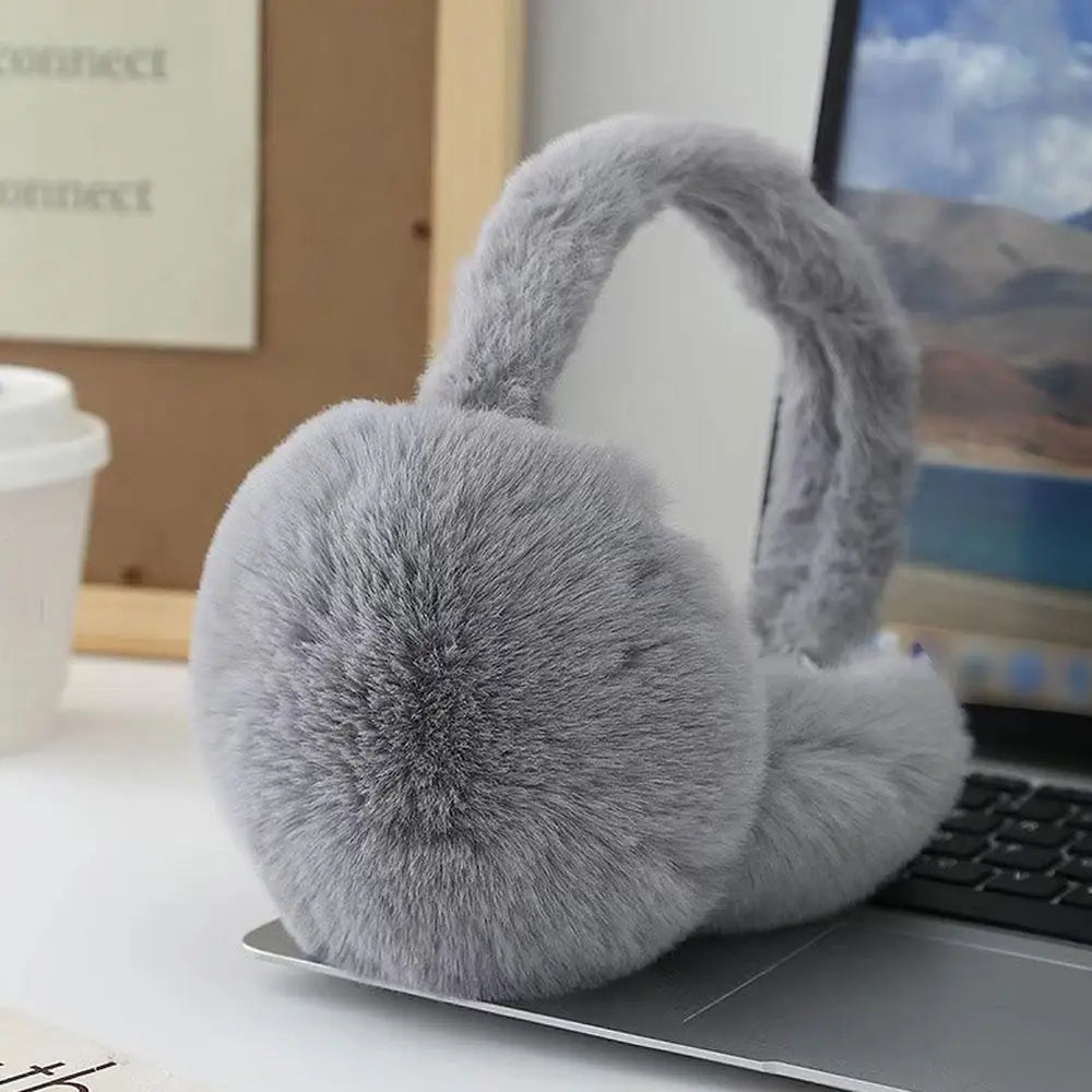 Women’s Plush Winter Ear Warmers – Wind-Resistant Foldable Earmuffs for Outdoor and Daily Wear