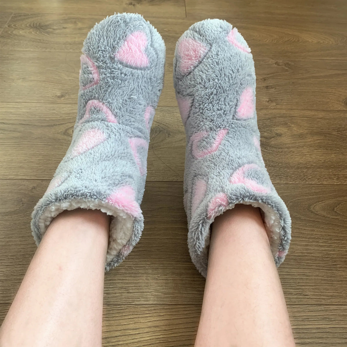 Women’s Plush-Lined Winter Boot Slippers – Warm Non-Slip Indoor House Shoes for Autumn and Winter Comfort
