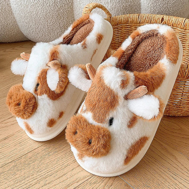 Women’s Plush Cow Slippers – Cosy Closed-Toe House Shoes with Playful Animal Design