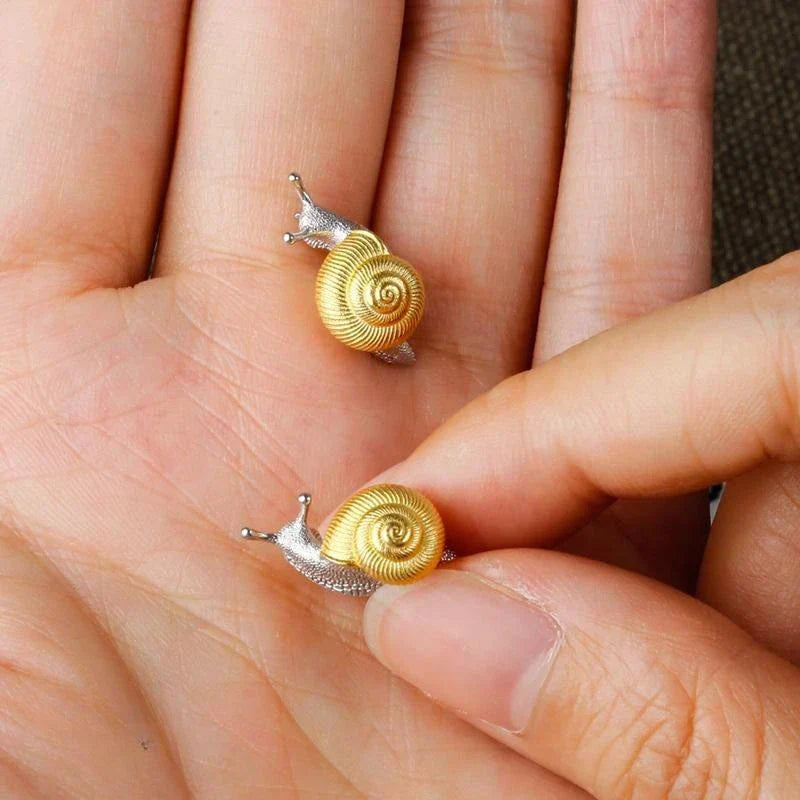 Women’s Snail Stud Earrings – Two-Tone Sculpted Shell Design for Playful Everyday Jewellery