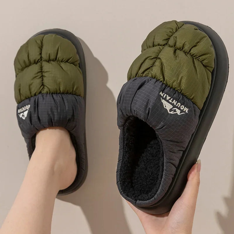 Women’s Quilted Puffer Slippers – Plush-Lined Winter Slip-Ons with Thick Cushioned Sole