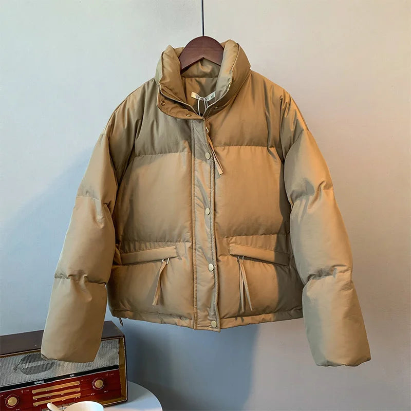 Women’s Relaxed Puffer Jacket – High-Neck Quilted Winter Layer for Everyday Cold-Weather Wear