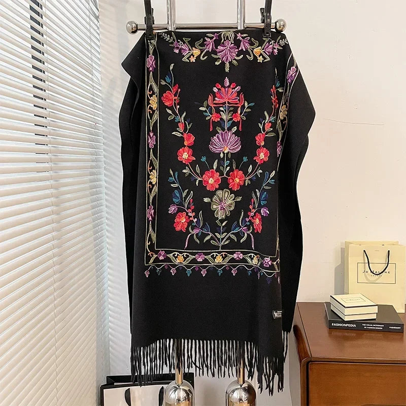 Women’s Cashmere Winter Scarf – Soft Oversized Printed Fringed Wrap for Elegant Cold-Weather Layering