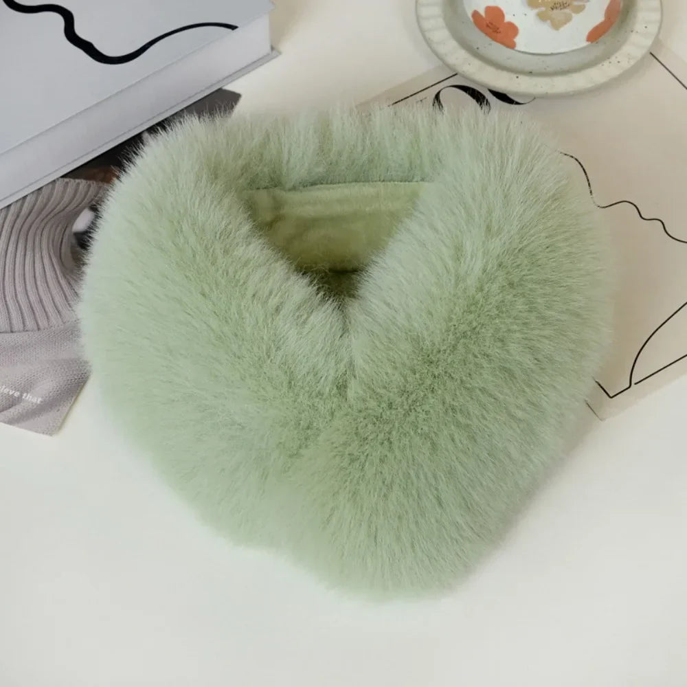 Women’s Faux Fur Neck Scarf – Plush Cross-Over Winter Wrap with Soft Thickened Finish