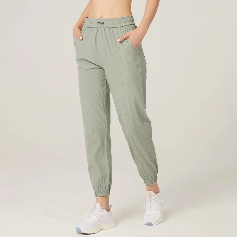 Women’s Lightweight Drawstring Jogger Trousers – Quick-Dry Athletic Pants for Training and Everyday Wear