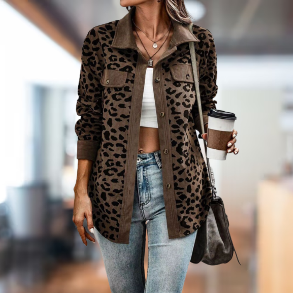 Women’s Leopard Print Shacket – Relaxed Button-Front Overshirt with Chest Pockets and Statement Animal Pattern