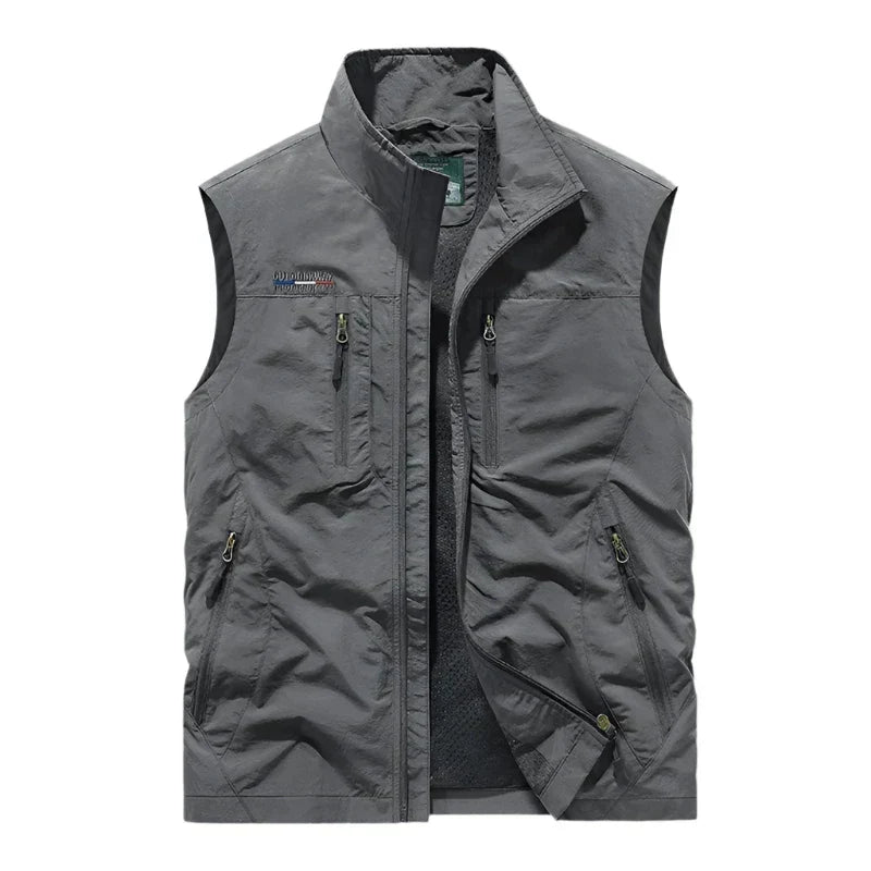 Men’s Lightweight Multi-Pocket Utility Vest – Zip Layer for Outdoor and Everyday Wear