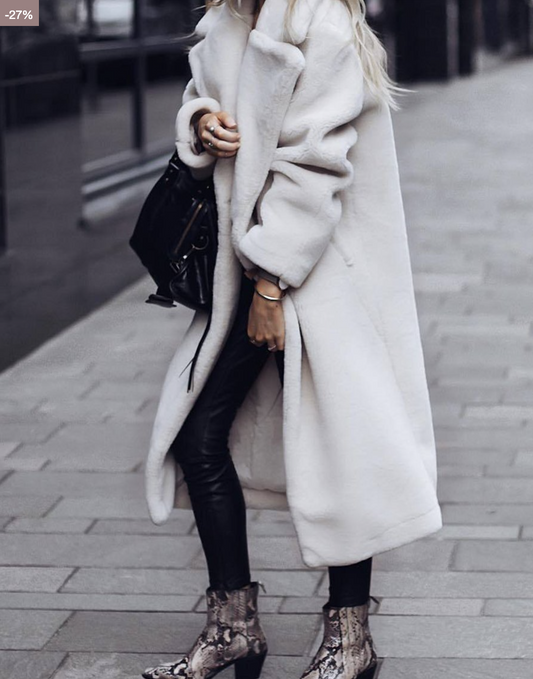 Women’s Long Teddy Coat – Plush Notched-Lapel Winter Layer for Elegant Cold-Weather Styling