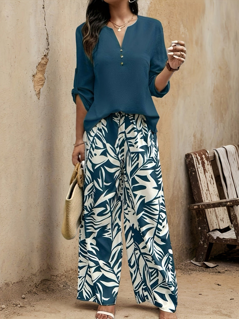 Women’s Two-Piece Set – V-Neck Blouse with Wide-Leg Palazzo Trousers