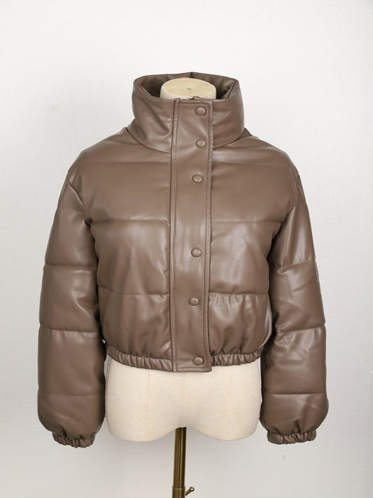 Women’s Faux Leather Puffer Jacket – Cropped Quilted Layer for Contemporary Winter Styling