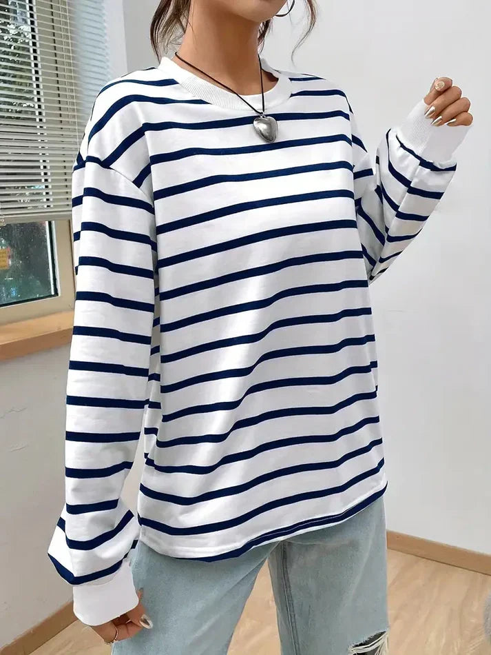 Women’s Striped Crew Neck Sweatshirt – Relaxed Long-Sleeve Layer for Casual Everyday Wear