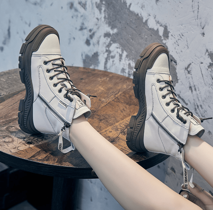 Women’s High-Top Sneaker Boots – Chunky Lace-Up Style for Everyday City Wear
