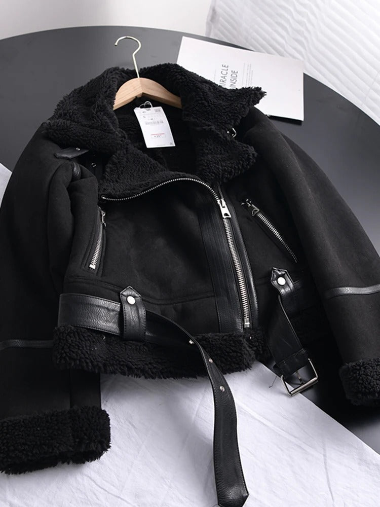 Women’s Shearling-Lined Aviator Jacket – Cropped Belted Layer for Statement Winter Styling