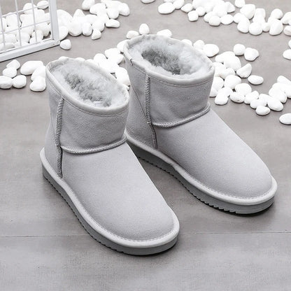 Women's Faux Fur Lined Heeled Snow Boots - Army Green