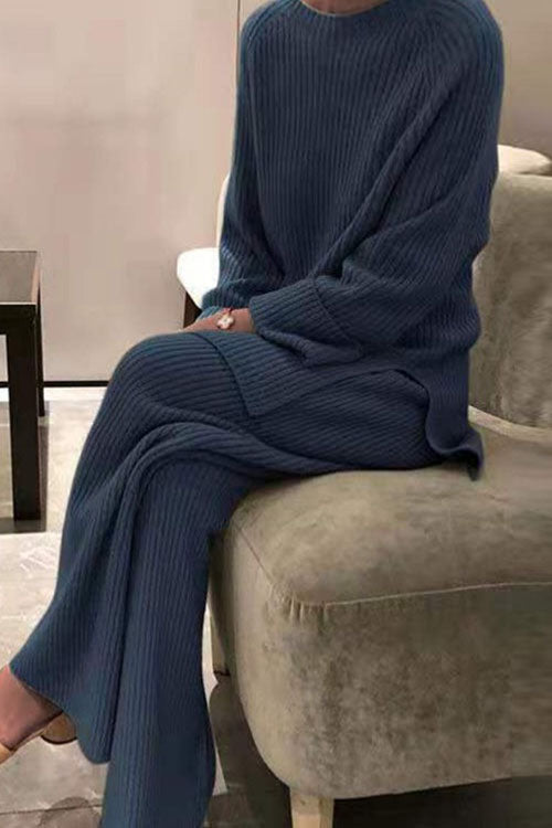 Women’s Knitted Two-Piece Set – Round-Neck Jumper with Wide-Leg Trousers