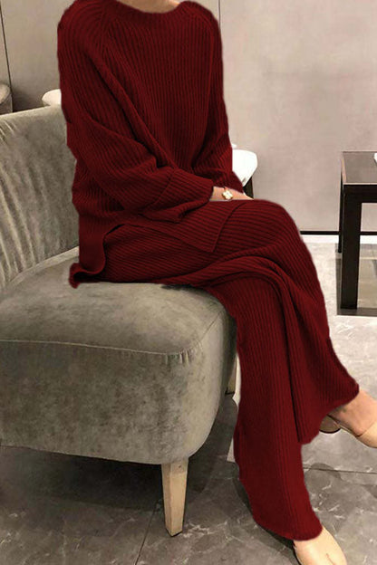 Women’s Knitted Two-Piece Set – Round-Neck Jumper with Wide-Leg Trousers
