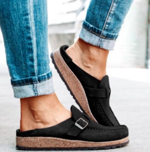 Women's Suede-Look Buckle Round-Toe Platform Clog Slippers
