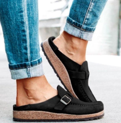 Women's Suede-Look Buckle Round-Toe Platform Clog Slippers