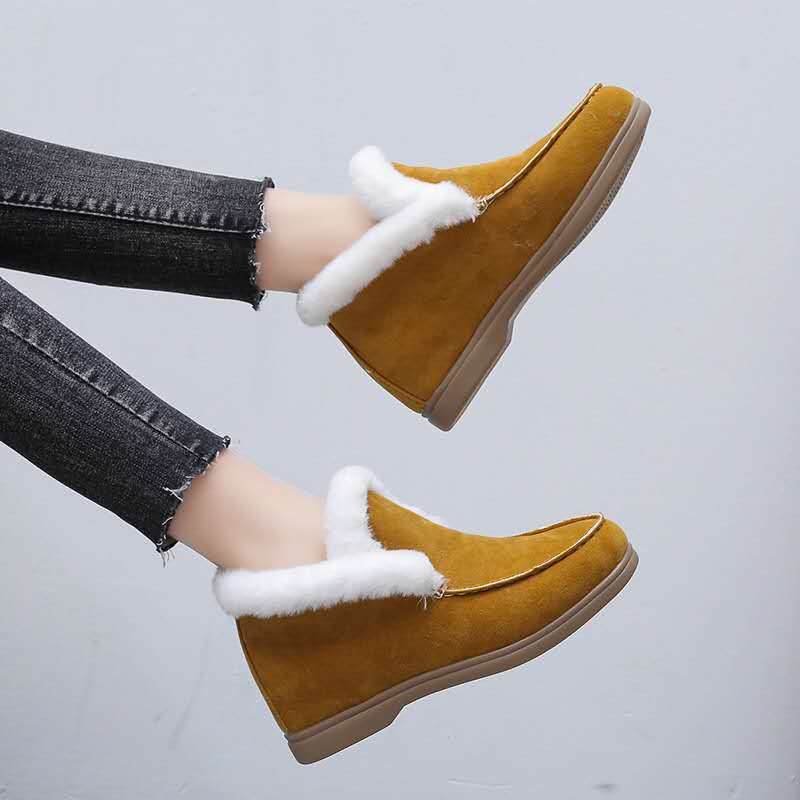 Women's Suede-Look Round-Toe Chunky Chelsea Boots
