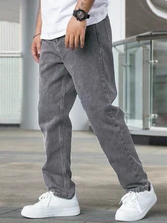Men’s Relaxed Straight-Leg Jeans – Classic Denim Trousers with Easy Everyday Fit and Five-Pocket Design