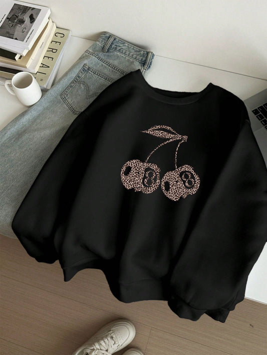 Women’s Leopard Cherry Graphic Sweatshirt – Oversized Crew-Neck Pullover for Casual Everyday Wear