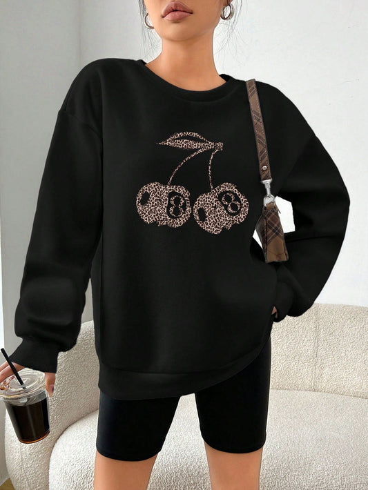 Women’s Leopard Cherry Graphic Sweatshirt – Oversized Crew-Neck Pullover for Casual Everyday Wear