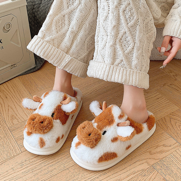 Women’s Plush Cow Slippers – Cosy Closed-Toe House Shoes with Playful Animal Design