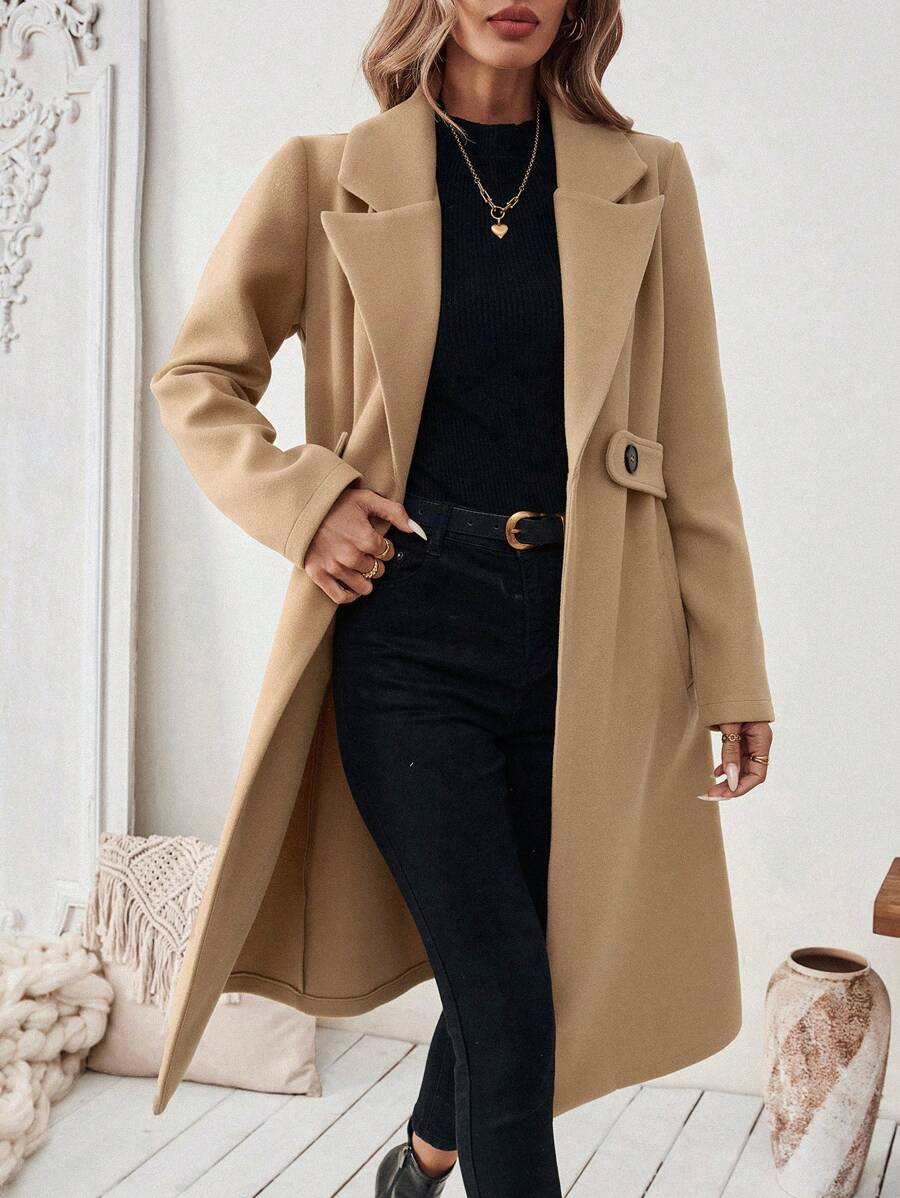 Women’s Classic Coat – Notch Lapel with Flap Pockets