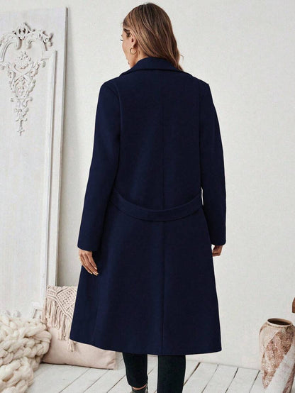 Women’s Classic Coat – Notch Lapel with Flap Pockets