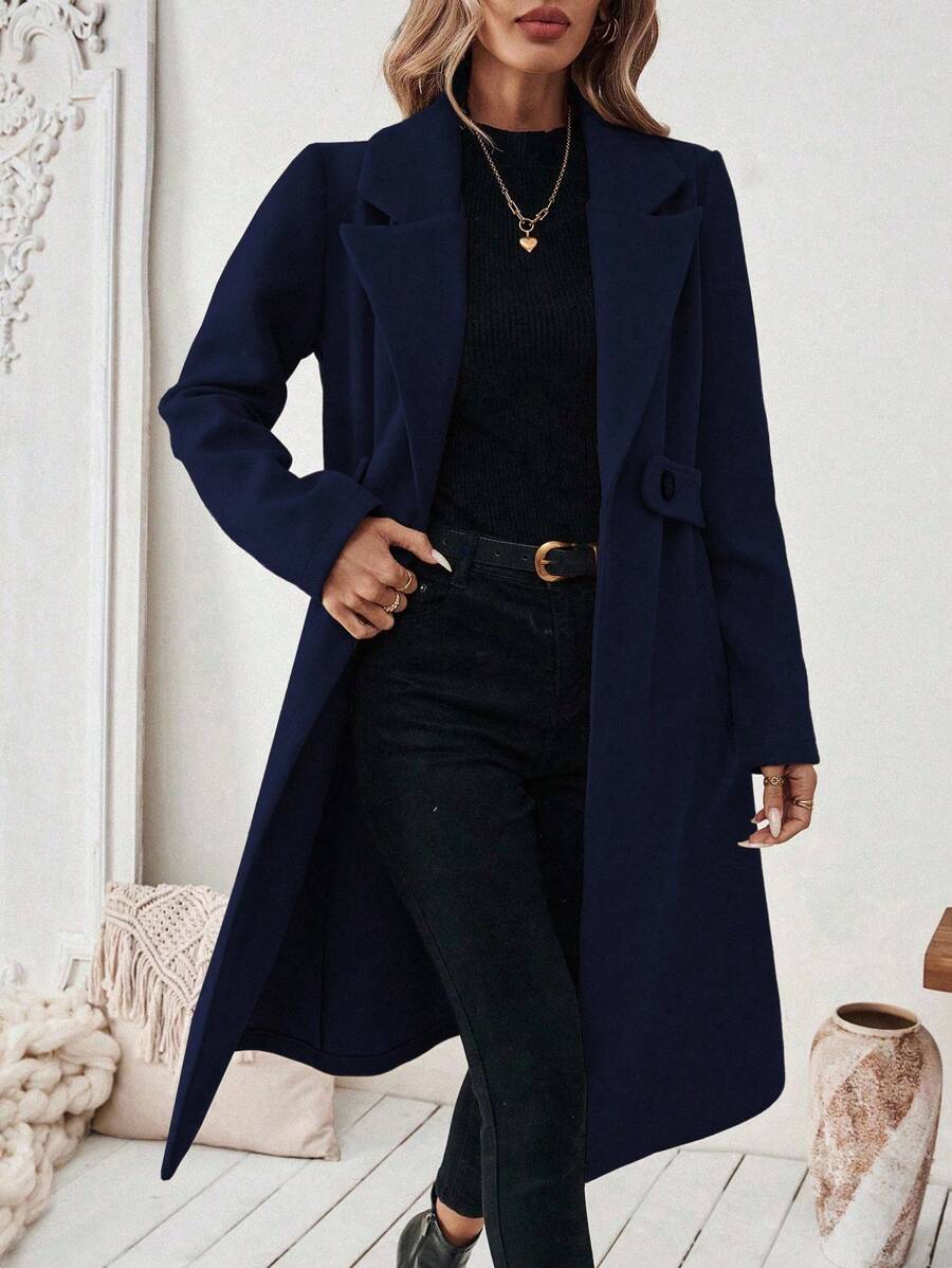 Women’s Classic Coat – Notch Lapel with Flap Pockets