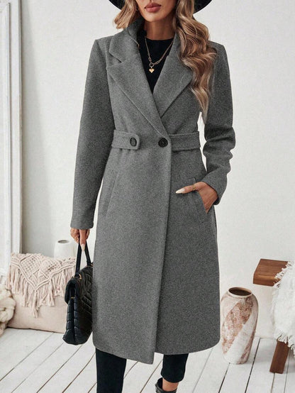 Women’s Classic Coat – Notch Lapel with Flap Pockets