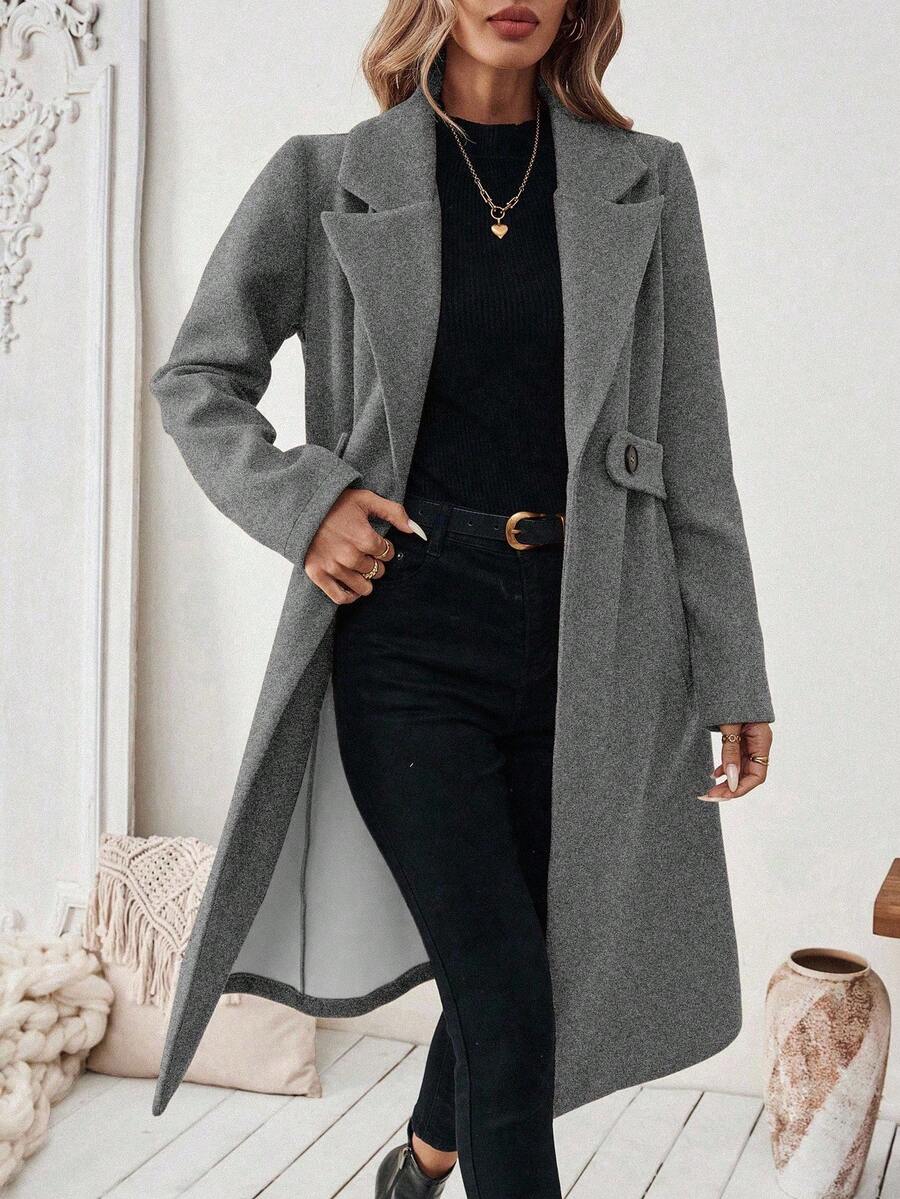 Women’s Classic Coat – Notch Lapel with Flap Pockets