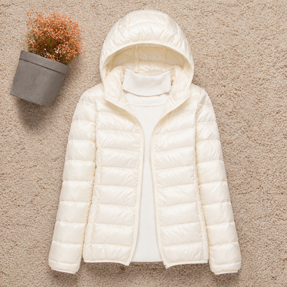 Men’s Lightweight Down Jacket – Packable Hooded Puffer with Zip Pockets