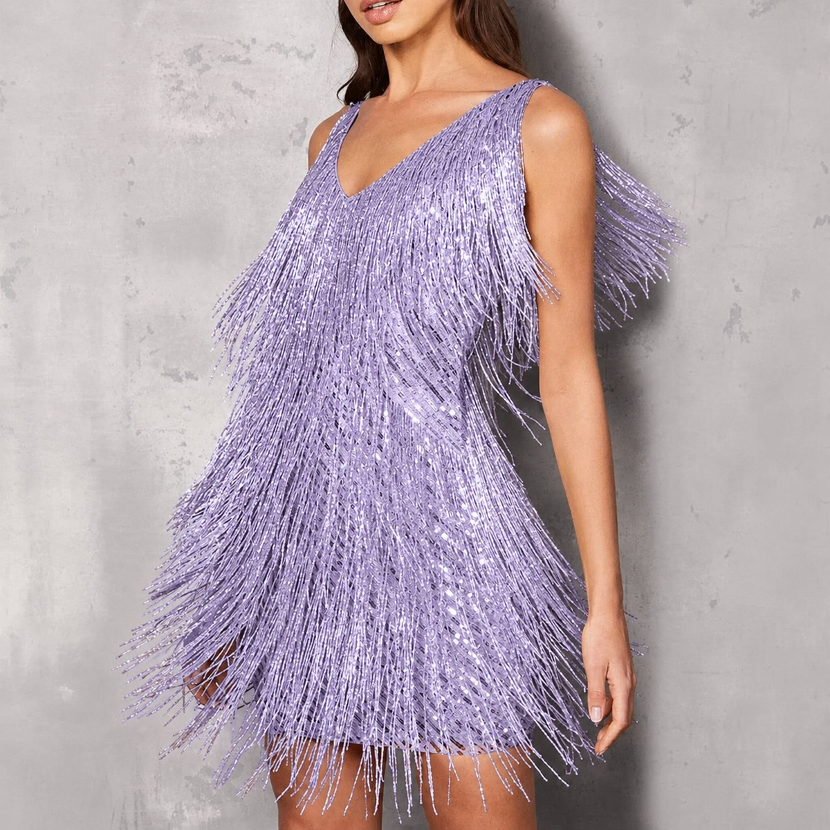 Women’s Cocktail Dress – Fringed Hem with V-Neck