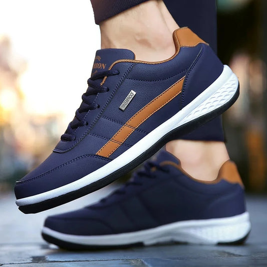 Men’s Low-Top Casual Sneakers – Cushioned Lace-Up Trainers with Panelled Upper and Supportive Sole