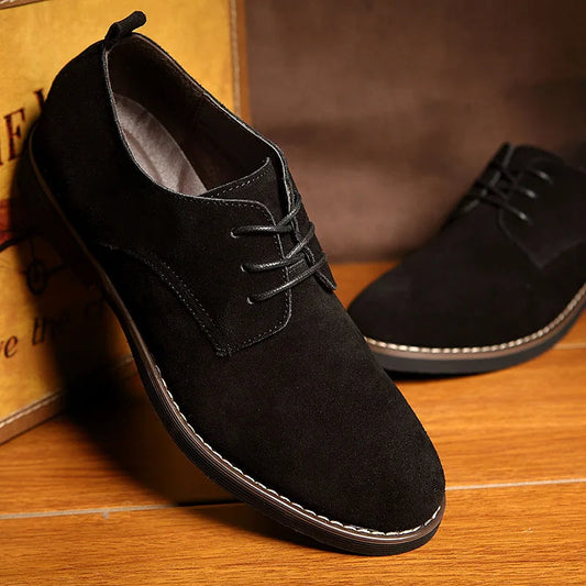 Men’s Suede Derby Shoes – Classic Lace-Up Design with Plain Toe and Contrast Welt Stitching