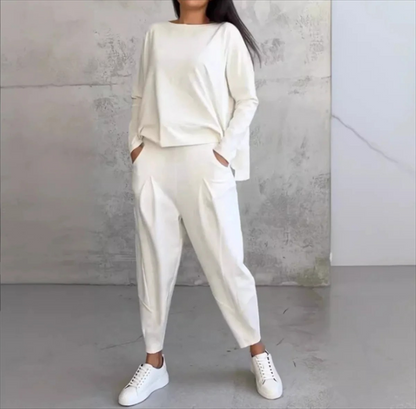 Women’s Minimalist Lounge Co-Ord – Draped Long-Sleeve Top with Tapered Pocket Trousers for Daily Wear