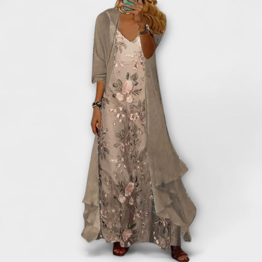 Women’s Printed Layered Maxi Dress – Flowing V-Neck Occasion Style for Summer Events