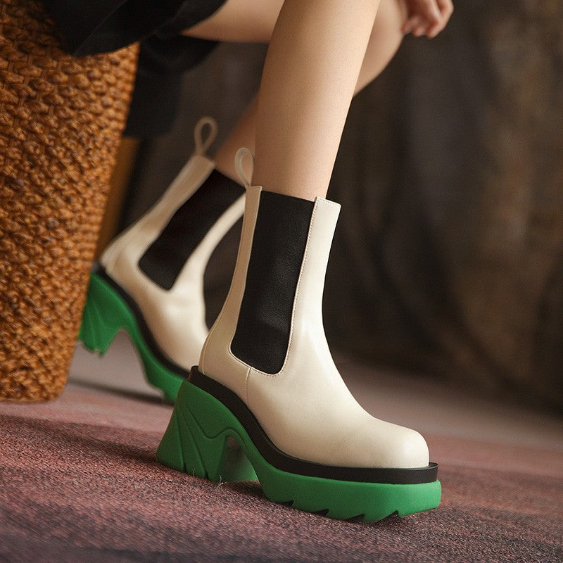 Women's Chunky Ankle Chelsea Boots - Lug Sole Pull-On Boot with Heel Tab - original product image 2