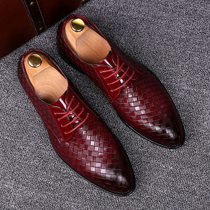 Men’s Woven Leather Derby Shoes – Textured Lace-Up Design with Pointed Toe and Low Heel