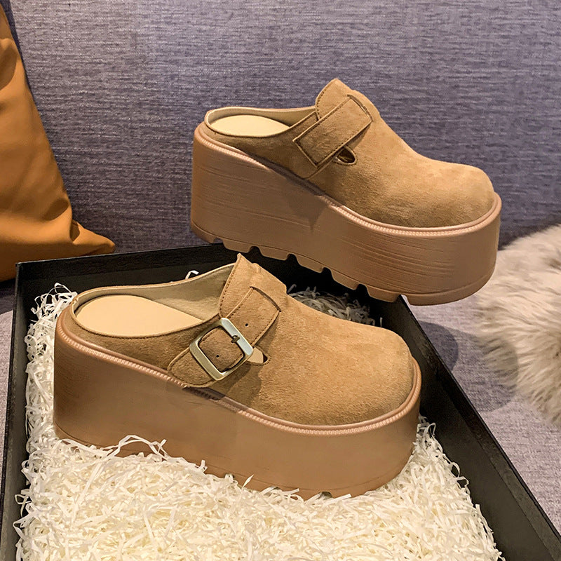 Chestnut buckle platform clogs